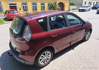 Renault Scénic 1,5 dCi nafta manuál 81 kw - 10