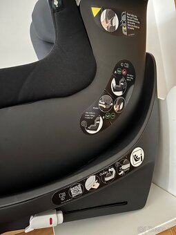 Autosedačka Cybex Sirona i-size včetně základny - 10