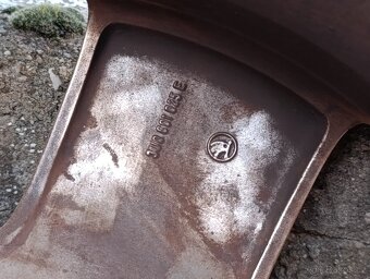 ALU kola Škoda Superb Solid 225/45 R17 - 10