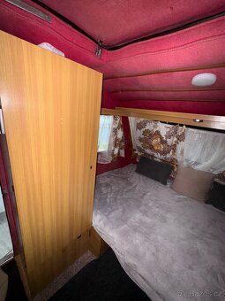 Karavan Polak N126 - 10