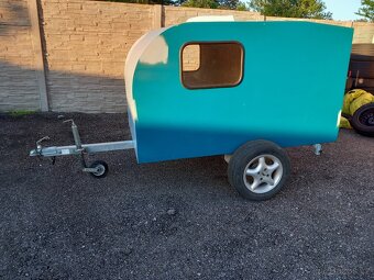 Mini karavan Laminátový - 10
