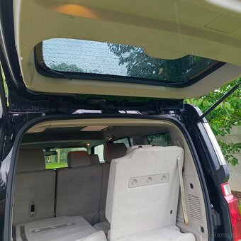 Jeep Commander - 10