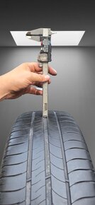 Letní sada disků Mercedes C W205 16", ET38, 205/60/16 - 10