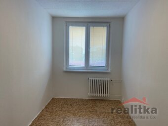 Pronájem pěkného bytu 2+1 43 m2, Opava, ul. Hradecká - 10