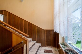 prodej dovugeneračního RD s velkou zahradou - Český Těšín - 10