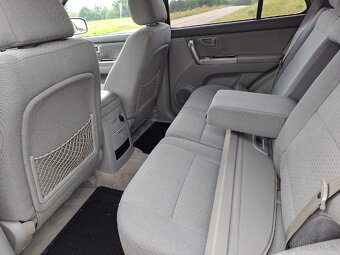 KIA SORENTO 2.5 CDTi 4x4, DOLOŽENÉ KM, 2 x KOLA - 10