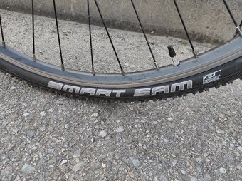 Jízdní kolo FELT - 10