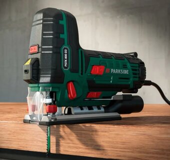 Elektrická přímočará pila Parkside 800W - 10