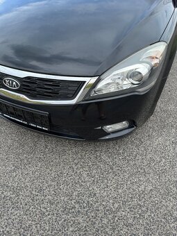 KIA CEED-1.6-92KW-KLIMA-129000-KM-SERVISKA - 10