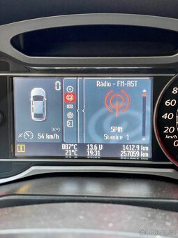 Ford Mondeo 2.5T, Titanium X výbava, super stav - 10