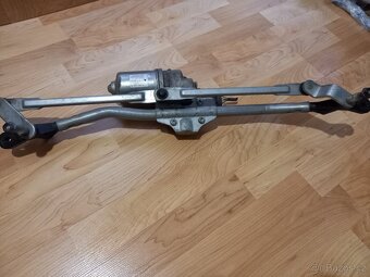 Škoda fabia .2 tsi 63 kw rok 2011 - 10