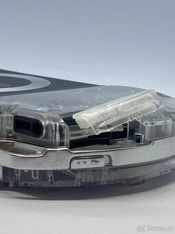 PSP 1000 Transparentní bílá barva + hry - 64GB - 10