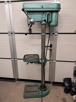 Stojanová vrtačka - 10