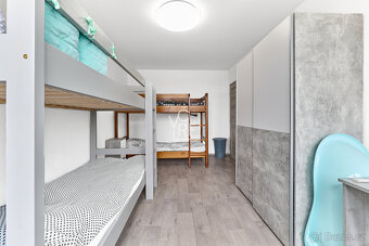 Prodej moderního bytu 3+1 s lodžií a sklepem, 85 m² – Chrudi - 10