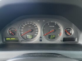 volvo v70 2.4 D5 136kw - 10