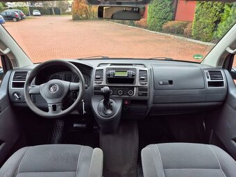 VW Multivan T5 2.0TDI 103kW,DSG,tažné,klima,serviska - 10