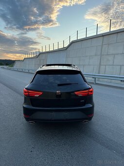 Seat Leon Cupra 221kw Max. výbava - 10