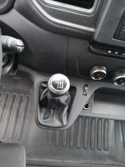 RENAULT MASTER VALNÍK-PLACHTA-10TI PALETA - 10