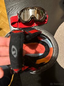 Lyžařská dětská helma GIRO+brýle+převlek - 10