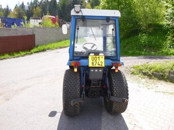 Iseki 3020A - 10