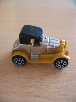 Figurky z Kinder vajíček + vajíčka - 10