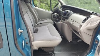 OPEL VIVARO 2.0CDTI 84KW LONG 6 MÍST R.V.2007 - 10