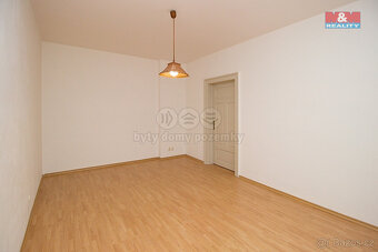 Pronájem bytu 2+kk, 67 m², Opava, ul. Popská - 10