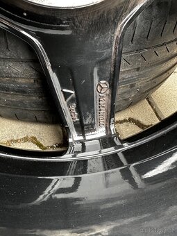 AMG W205 - 10