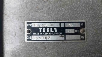 staré historické telefony tesla - 10
