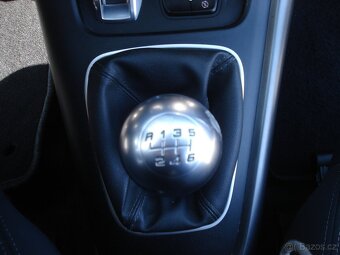 Alfa Romeo Giulietta 1.6 JTD 88KW - 10