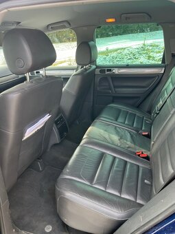 VW Touareg R-LINE 3.0tdi 176 kw 2009 - 10