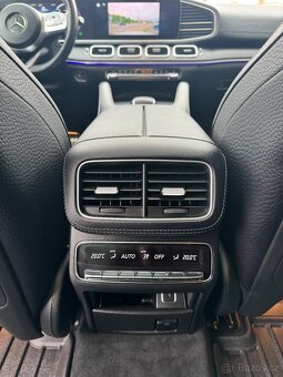 Mercedes-Benz GLS 400d 4MATIC AMG 7 - miestné - 10
