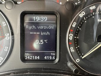 Škoda Octavia II Elegance 1.9 TDi 77kw - 10