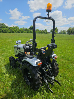 Malotraktor Captain 263 předváděcí stroj - 10