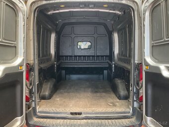 Ford Transit 2.2TDCI 92Kw L3H2 6.míst - DPH - 10