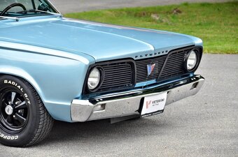 Plymouth Valiant 1965 - 10