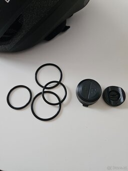 Unikátní cyklistická helma Lumos Ultra (s LED + blinkrem) - 10