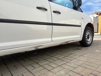 VW Caddy MAXI 1,6 TDI, r.v. 11/2011, původ ČR - 10