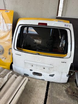 Kapota VW Sharan Audi a4 b8 zadní bocni dveře VW caddy - 10