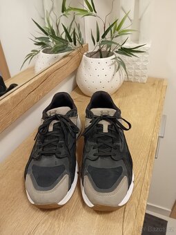 Under Armour pánské teenisky vel. 46/47 kožené - 10