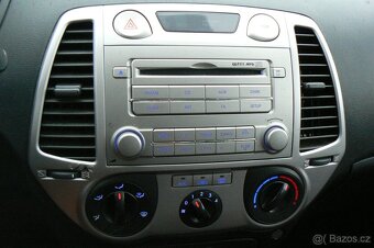 Hyundai i20 1.2 -2011 - 10