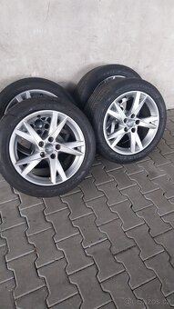 Prodám alu Audi pneu 225/50/17 - 10