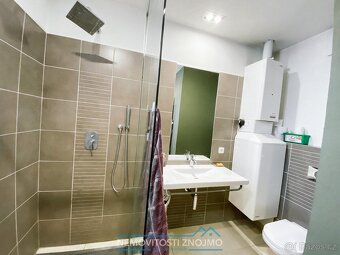 Pronájem bytu 1+kk, kompletně zařízený, balkon i terasa, ul. - 10