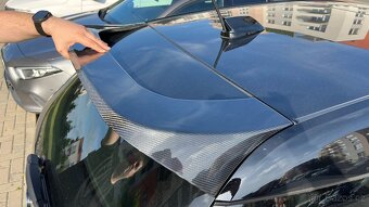 Křídlo na BMW i3 - 10