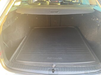 ŠKODA OCTAVIA COMBI IV 2.0TDI 110 KW - 10