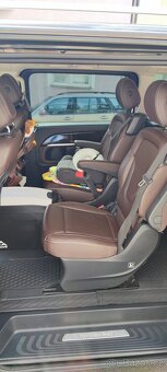 Mercedes V250 4Matic W447 - 10
