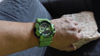 Casio G-Shock green - 10