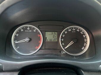 Škoda Fabia 1,2 HTP 44kW KLIMA TOP STAV 100.000 Km - 10