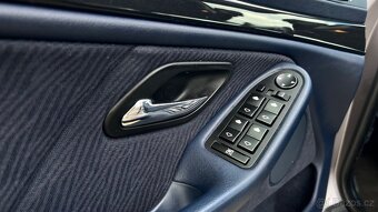 BMW řady 5 E39 520i (125 kW) - 10