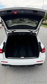 Mercedes Benz E220D 4matic AMG TOP STAV - 10
